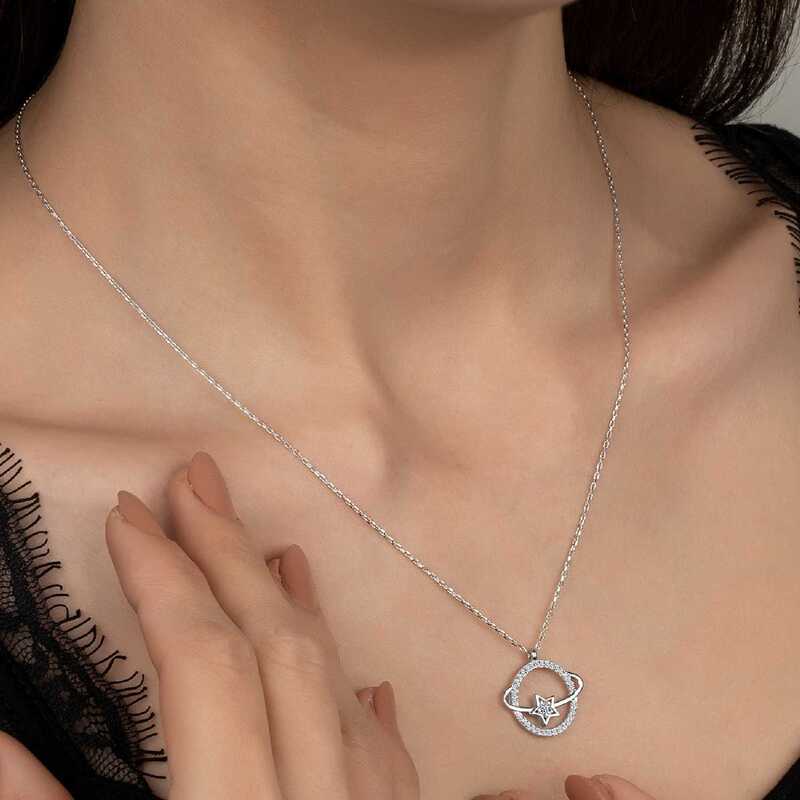 Swarovski%20Taşlı%20Gümüş%20Gezegen%20Bayan%20Kolye